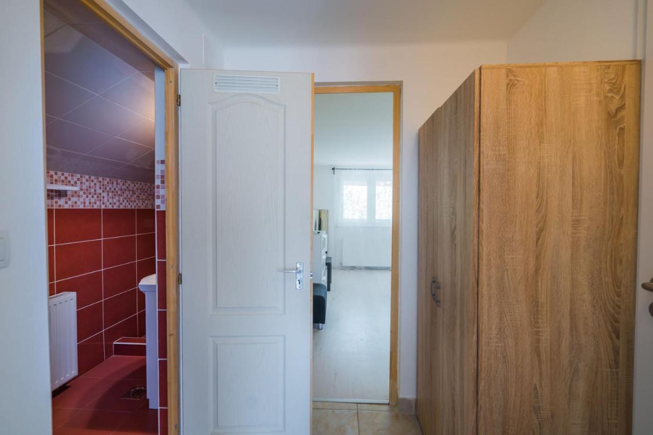 Zigzag Apartman Siofok Exterior photo